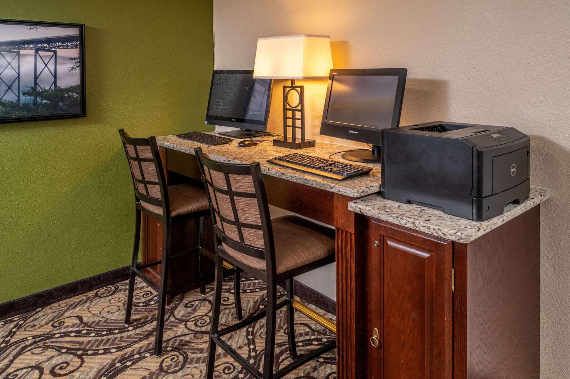 Rodeway Inn Barboursville Екстериор снимка