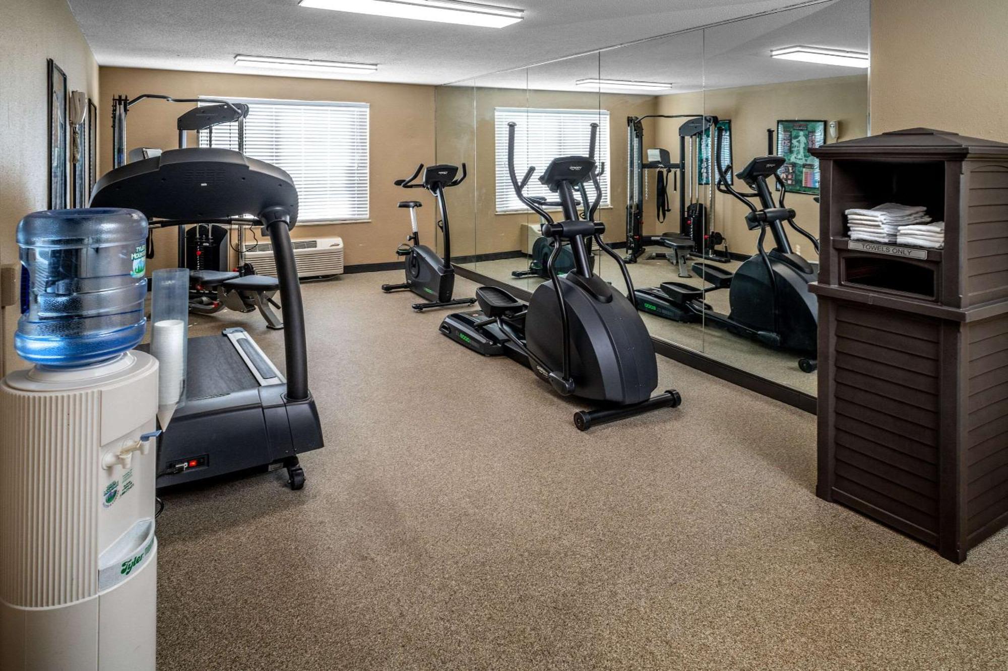 Rodeway Inn Barboursville Екстериор снимка